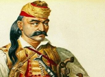 Απίστευτο: Μπέρδεψαν τον Κολοκοτρώνη με ράπερ (video)