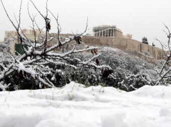 Καιρός: Τριήμερος χιονιάς από το Σάββατο! Χιόνια και στα πεδινά βλέπει η ΕΜΥ